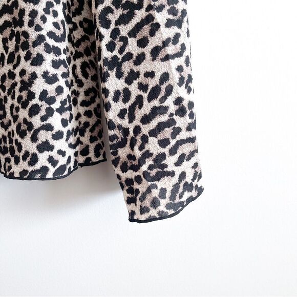 Black Tape_ Leopard Top Blouse Lace Inserts Bell Sleeves Women's M - Picture 3 of 9
